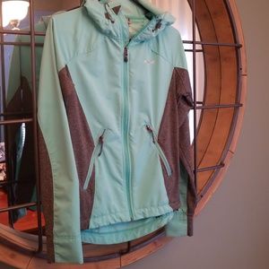 Avalanche weather shield running shell